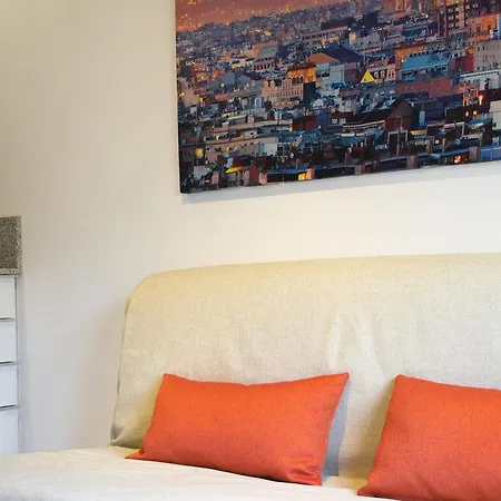 Apartment Happy People Sagrada Familia Gaudi Barcelona