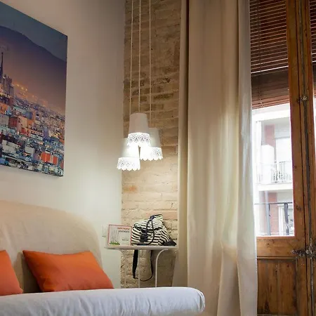 Apartament Happy People Sagrada Familia Gaudi Barcelona